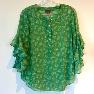 Vince Camino Green Floral 3/4 length Sleeve blouse top shirt. Women’s Small